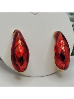 ✨2/$10✨ Red Enamel Gold Earrings Curved